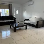 Villa Rhea *