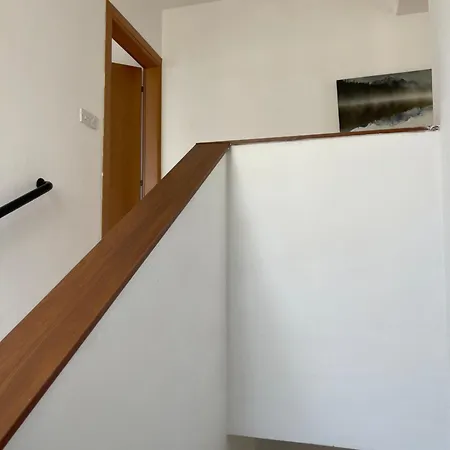 Villa Rhea Ajía Nápa